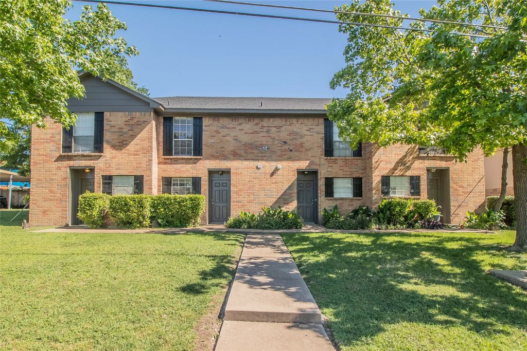 7604 Chapin Road C, Fort Worth, TX 76116