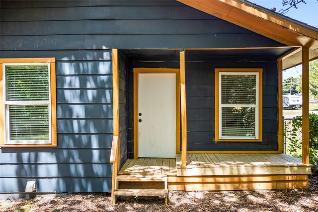 614 Rice Street, Denison, TX 75020