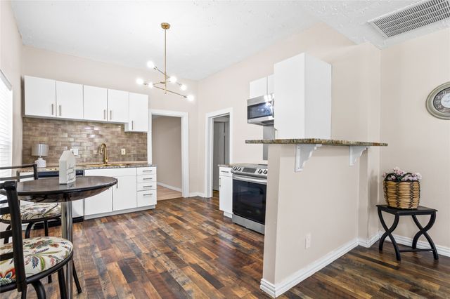 614 Rice Street, Denison, TX 75020