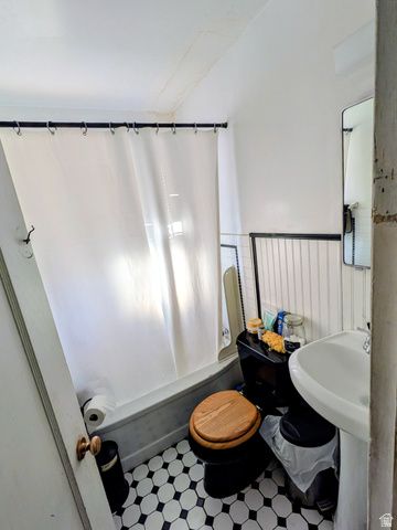 1830 E PARLEYS CYN BLVD, Salt Lake City, UT 84106