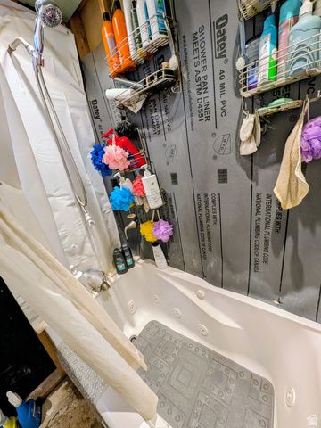 1830 E PARLEYS CYN BLVD, Salt Lake City, UT 84106