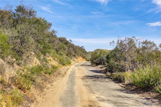 2 Decker Canyon Road, Ortega Mountain, CA 92530