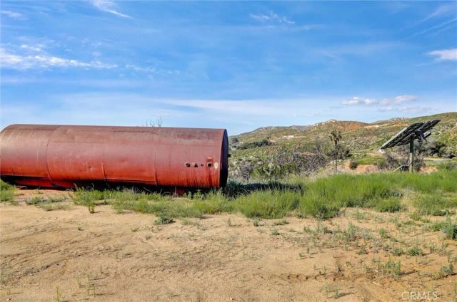 2 Decker Canyon Road, Ortega Mountain, CA 92530