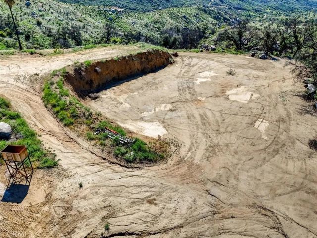 2 Decker Canyon Road, Ortega Mountain, CA 92530