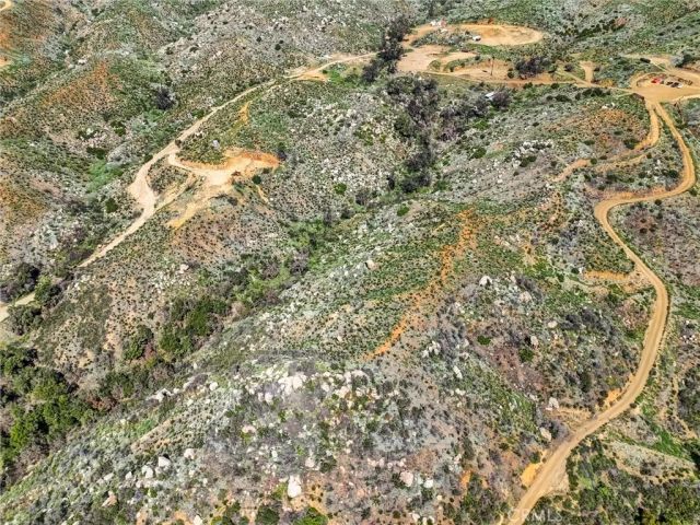 2 Decker Canyon Road, Ortega Mountain, CA 92530