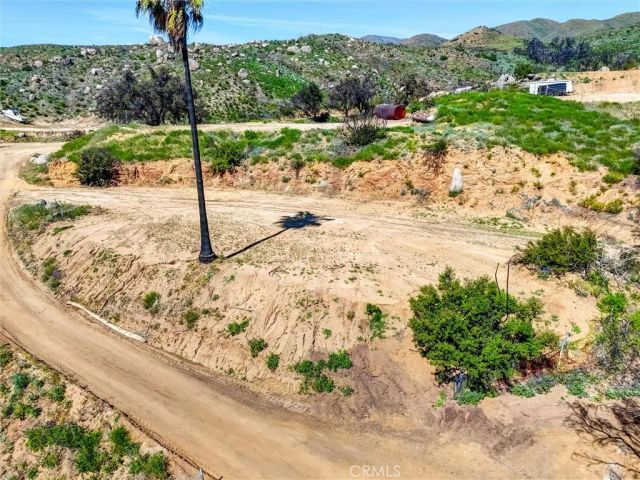 2 Decker Canyon Road, Ortega Mountain, CA 92530