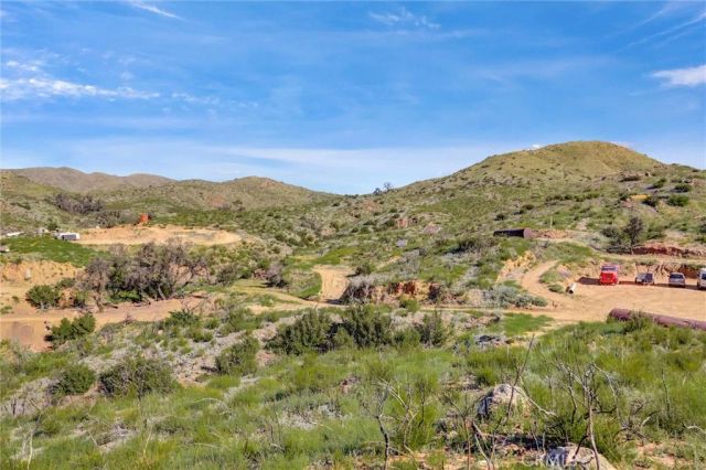 2 Decker Canyon Road, Ortega Mountain, CA 92530