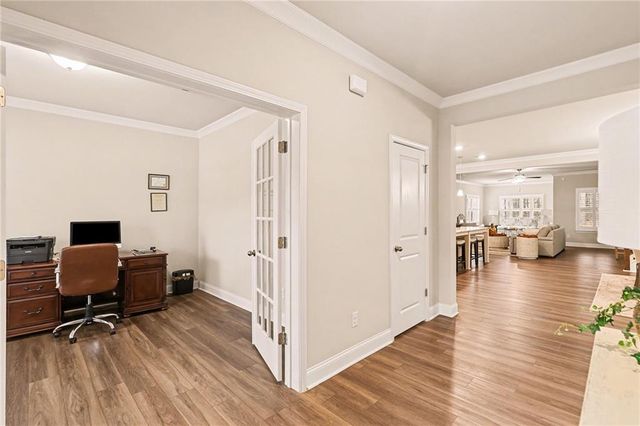 555 Timberbrook Drive, Sharpsburg, GA 30277