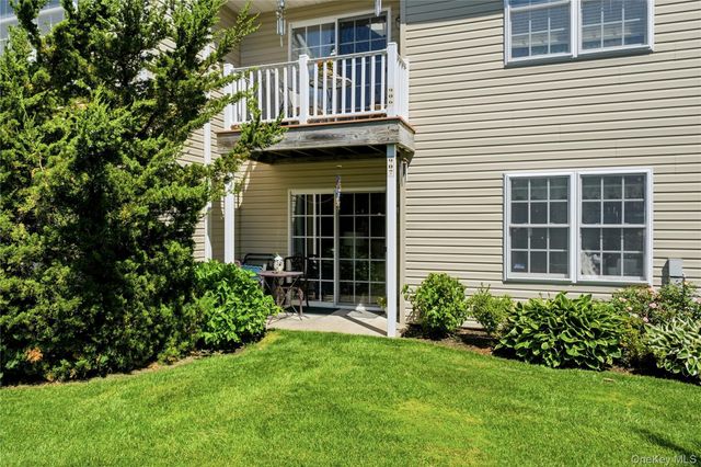 907 Altessa Boulevard, Melville, NY 11747