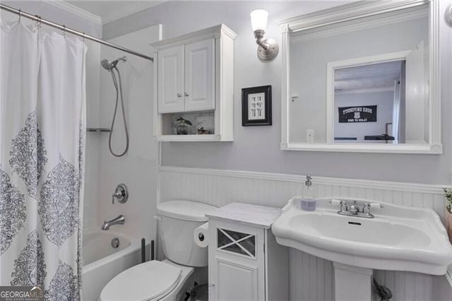 8 Arpege Way NW, Atlanta, GA 30327