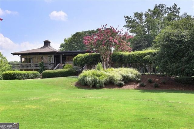 8 Arpege Way NW, Atlanta, GA 30327