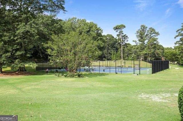 8 Arpege Way NW, Atlanta, GA 30327