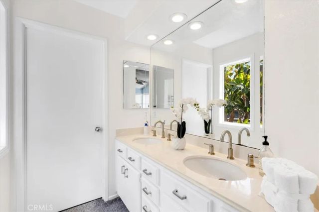 32 Silveroak, Aliso Viejo, CA 92656