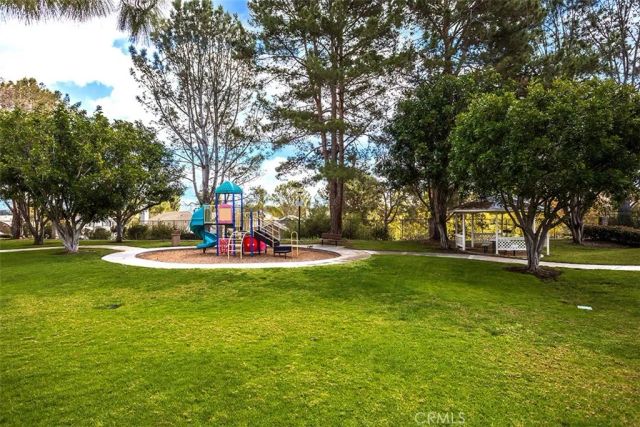 32 Silveroak, Aliso Viejo, CA 92656