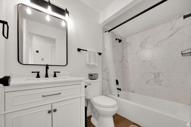 11062 S SANDY DUNES DR, Sandy, UT 84094