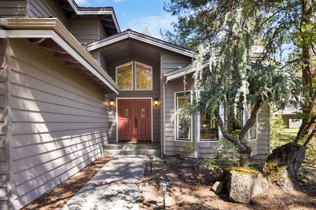 20430 Snowmass Court, Bend, OR 97702