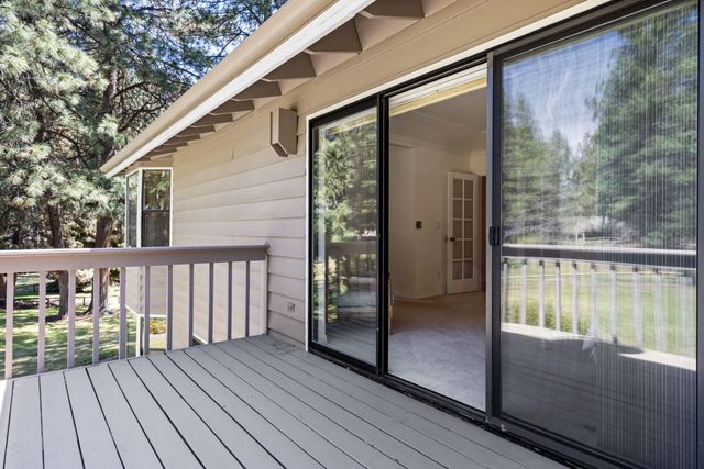 20430 Snowmass Court, Bend, OR 97702