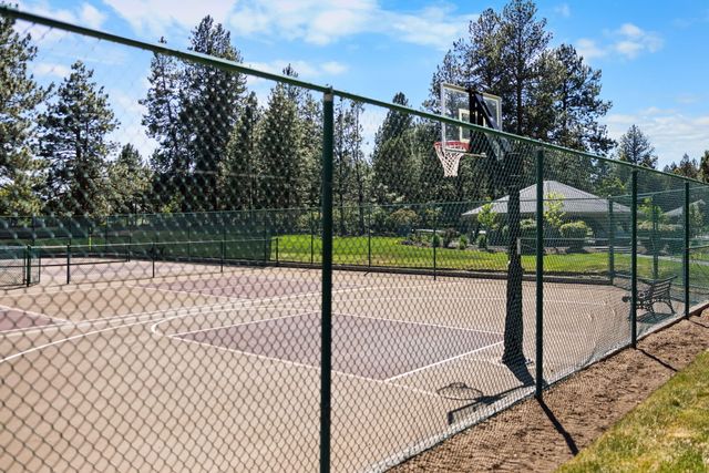 20430 Snowmass Court, Bend, OR 97702