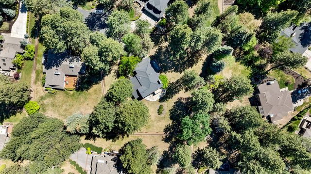 20430 Snowmass Court, Bend, OR 97702