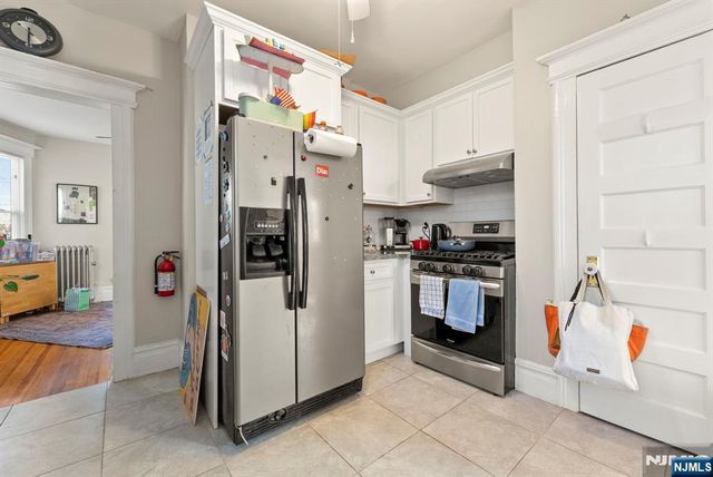 10 Almira Street, Bloomfield, NJ 07003