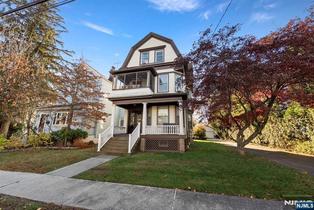 10 Almira Street, Bloomfield, NJ 07003