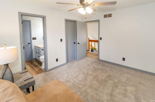 5622 Maple Lane, Newburgh, IN 47630