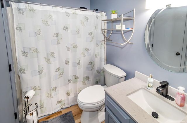 5622 Maple Lane, Newburgh, IN 47630