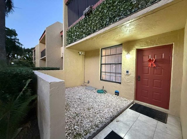 769 SE 1st Way 85, Deerfield Beach, FL 33441