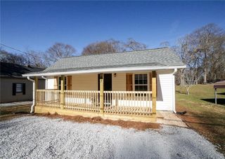 67 Cotton Street, Commerce, GA 30529