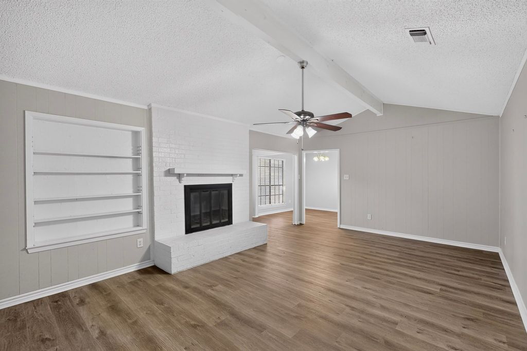 1020 Almond Drive, Mansfield, TX 76063 — photo 4