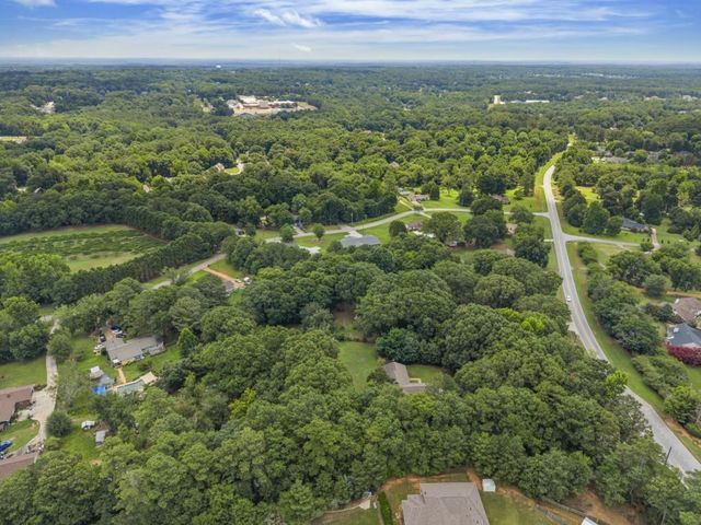 1320 Honey Creek Road SE, Conyers, GA 30013
