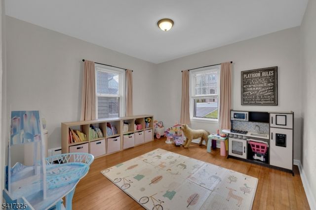 17 Lane Ave, West Caldwell Twp., NJ 07006