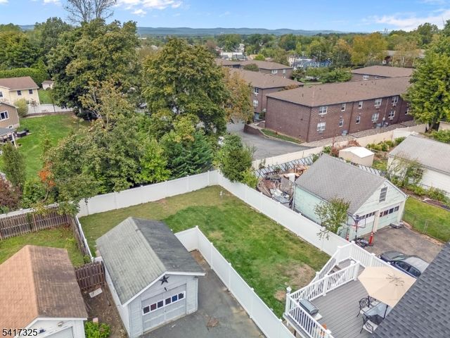 17 Lane Ave, West Caldwell Twp., NJ 07006