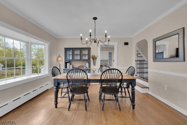17 Lane Ave, West Caldwell Twp., NJ 07006