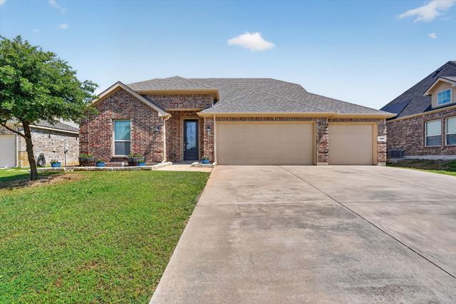 557 Lake Bluff Avenue, Oak Point, TX 75068