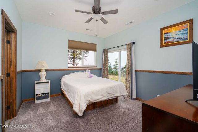 12251 W Blessing Hill RD, Post Falls, ID 83854