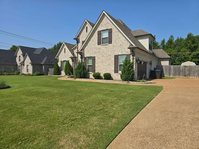 250 CAMBRIDGE PASS, Oakland, TN 38060
