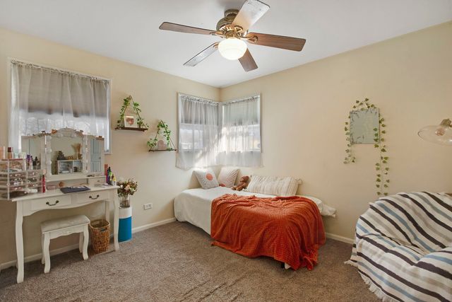 2705 Park Street, Rolling Meadows, IL 60008