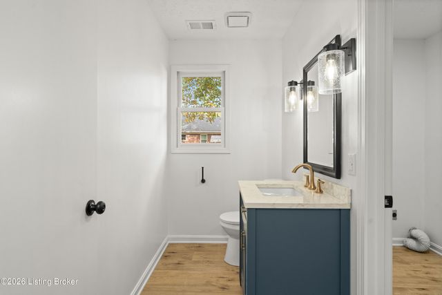 4809 Grecian Ct, Louisville, KY 40272