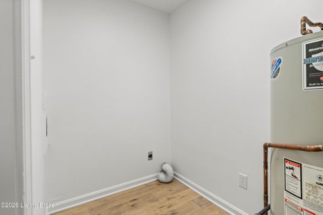 4809 Grecian Ct, Louisville, KY 40272