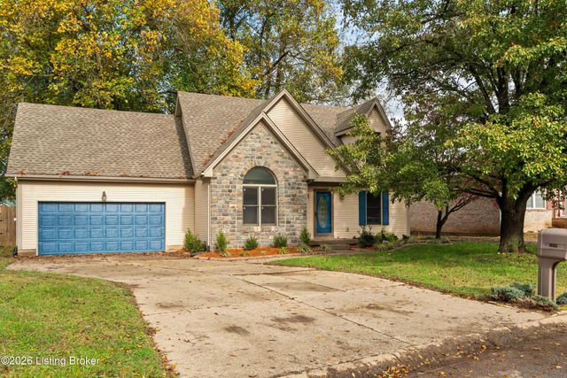 4809 Grecian Ct, Louisville, KY 40272