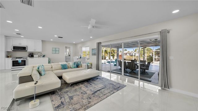 4919 SW 3rd AVE, Cape Coral, FL 33914