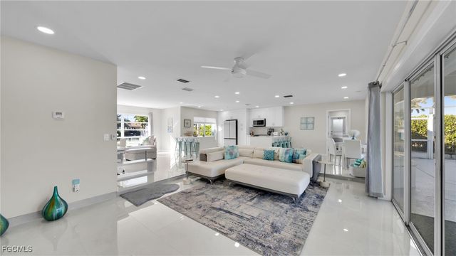 4919 SW 3rd AVE, Cape Coral, FL 33914