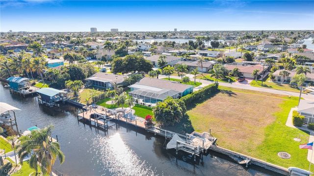 4919 SW 3rd AVE, Cape Coral, FL 33914