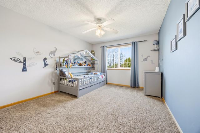 7364 Lambert Avenue NE, Albertville, MN 55301