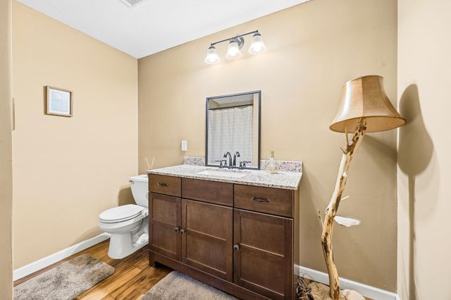 7364 Lambert Avenue NE, Albertville, MN 55301