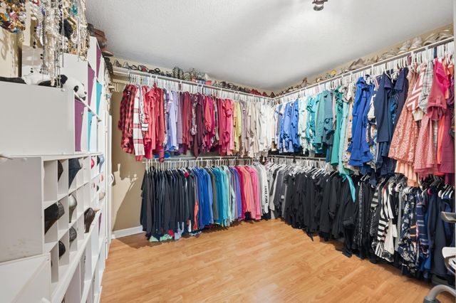 7364 Lambert Avenue NE, Albertville, MN 55301