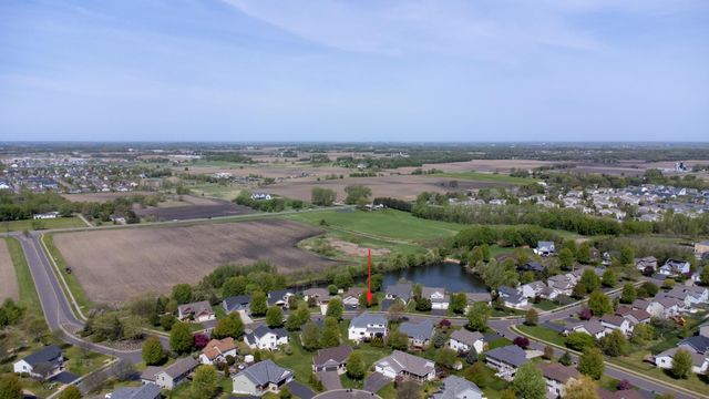 7364 Lambert Avenue NE, Albertville, MN 55301
