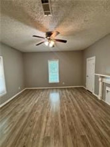 1214 13th Avenue, Phenix City, AL 36867