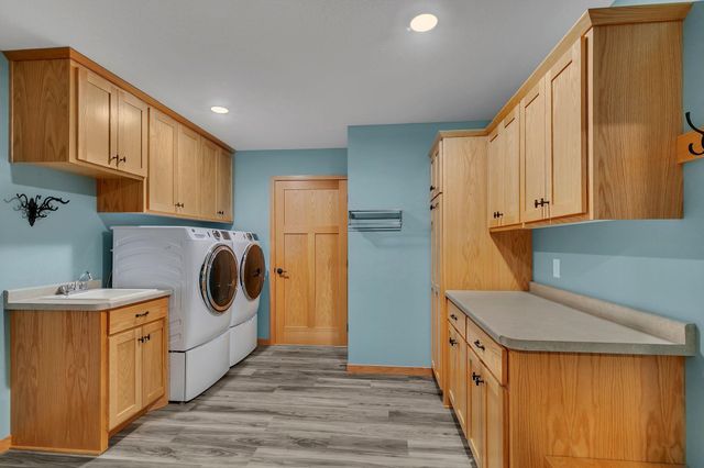 530 Graceview Loop, Saint Joseph, MN 56374